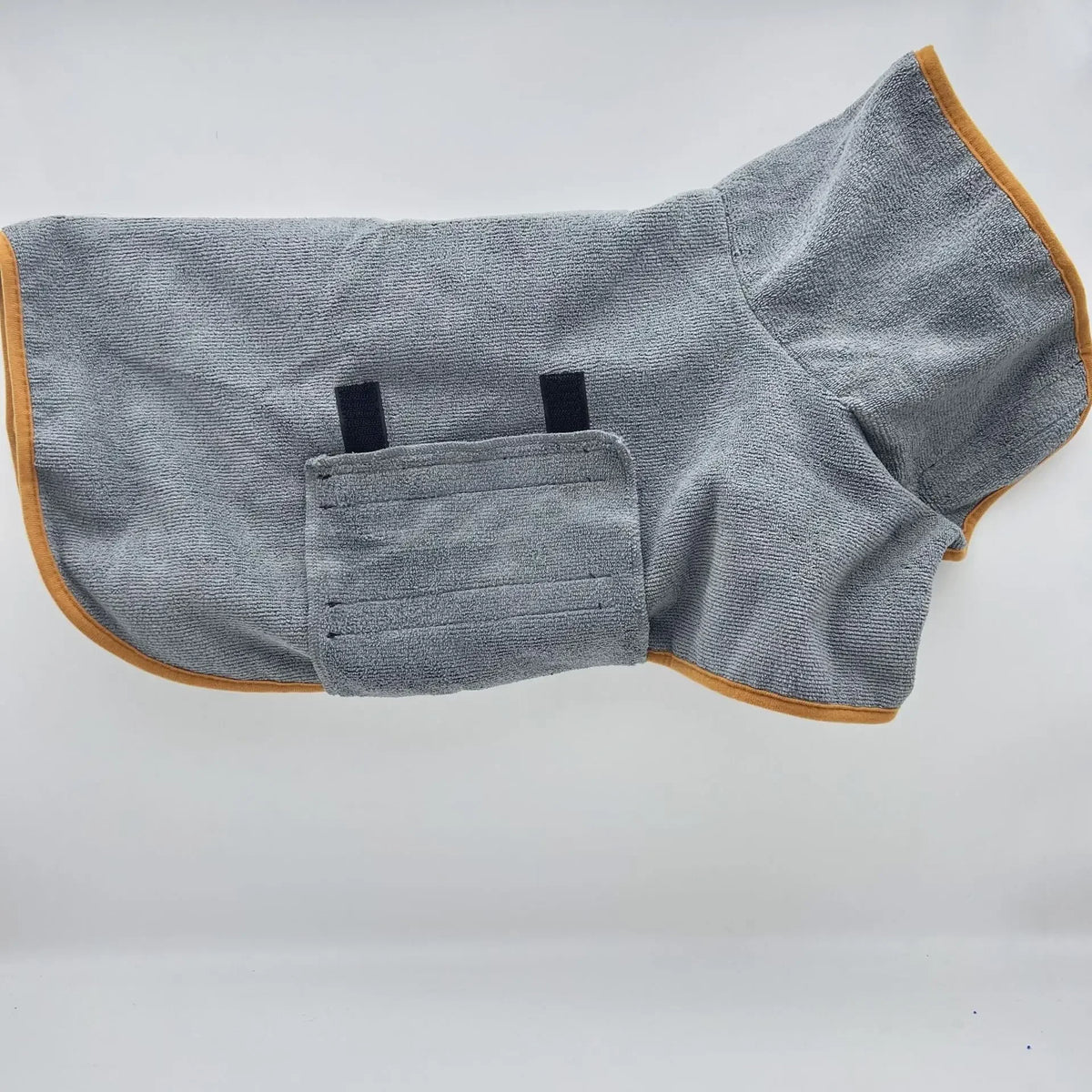 Microfiber Dog Drying Robe — Absorbent Bath & Post-Walk Wrap